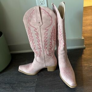 Wetkiss Pink Western Cowboy Boots